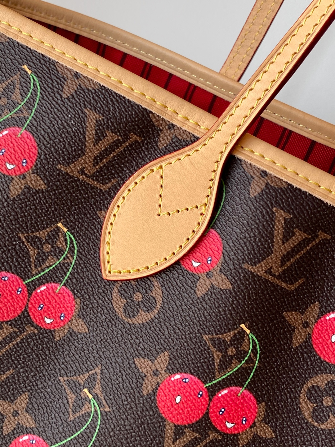 Louis Vuitton Neverfull MM Monogram Cherry Tote Bag - Image 6