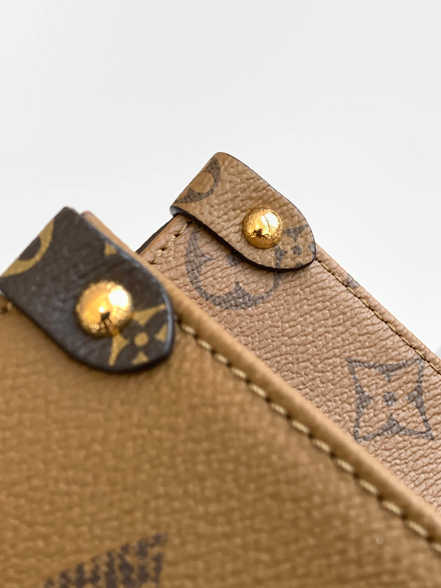 Louis Vuitton OnTheGo PM Monogram Reverse Canvas Tote Bag - Image 6