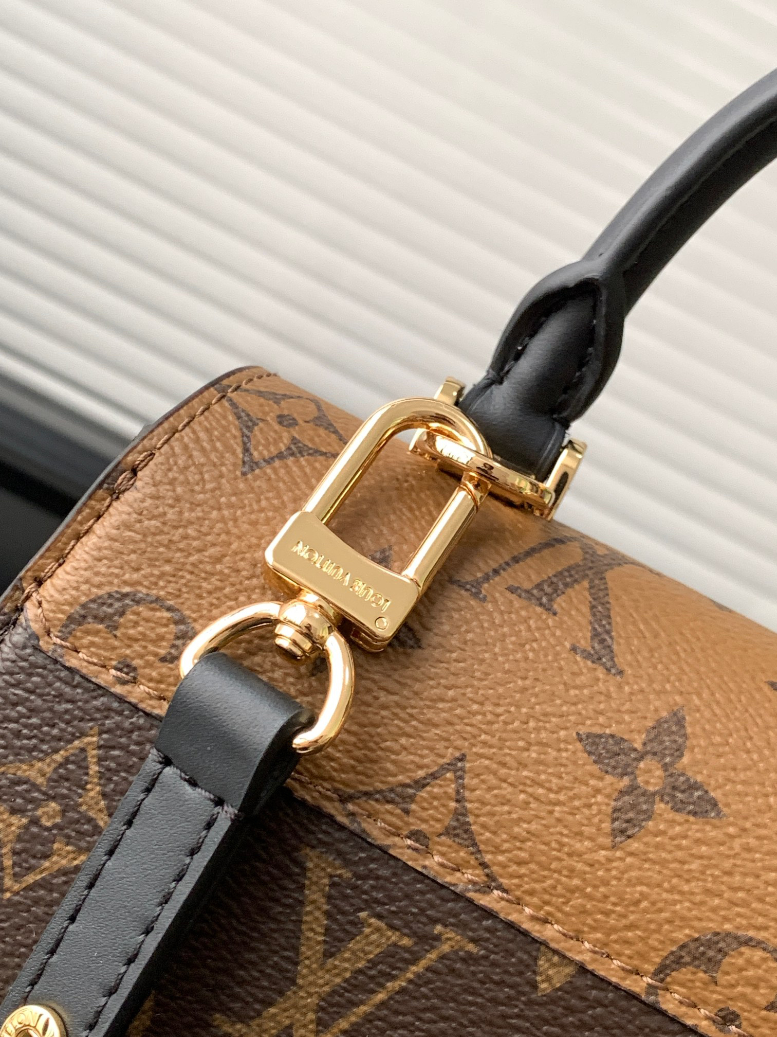 Louis Vuitton Tilsitt Monogram Canvas Crossbody Handbag M46548 - Image 6