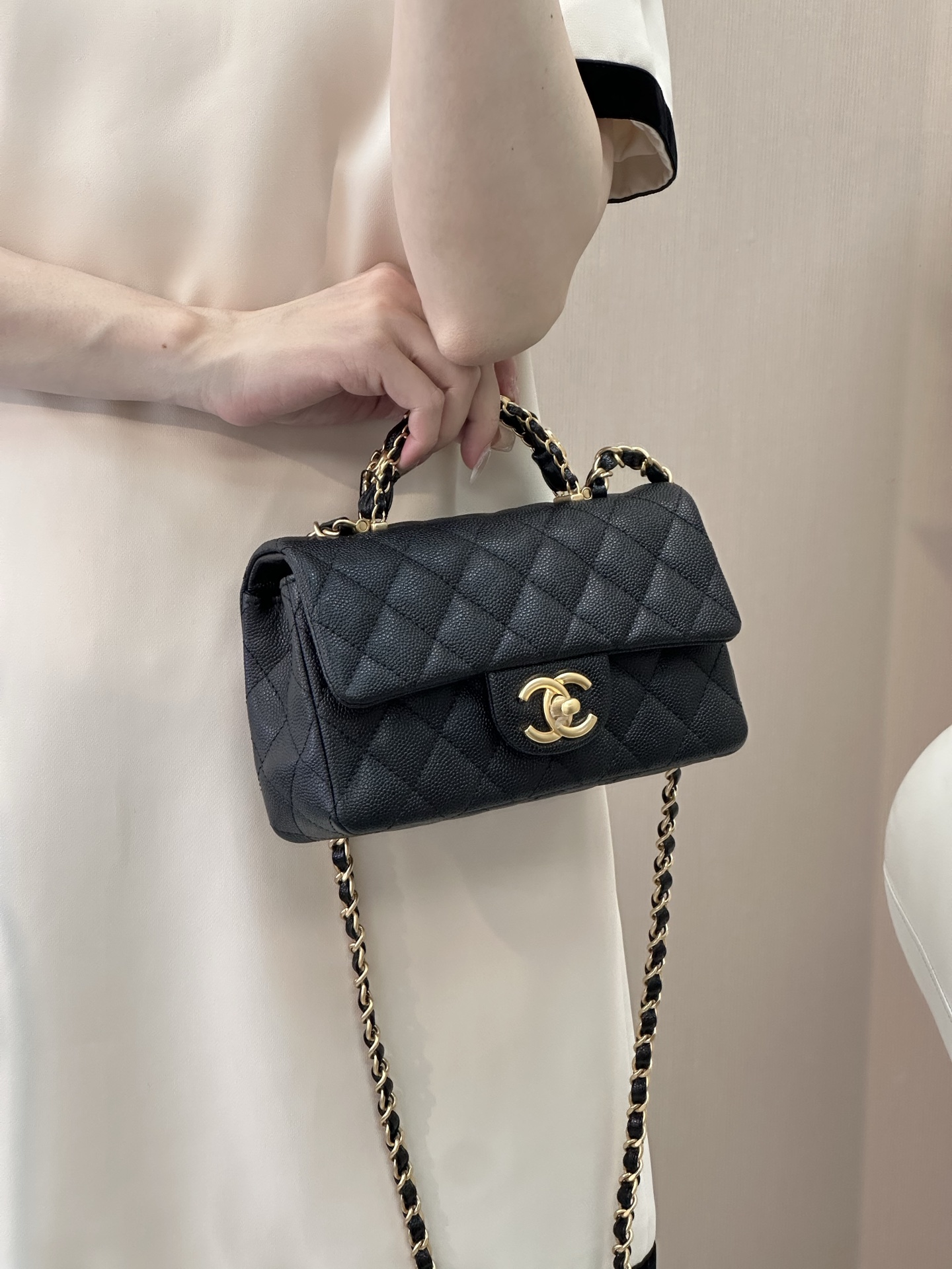 Chanel 24B Lambskin Mini Flap Bag - Image 6