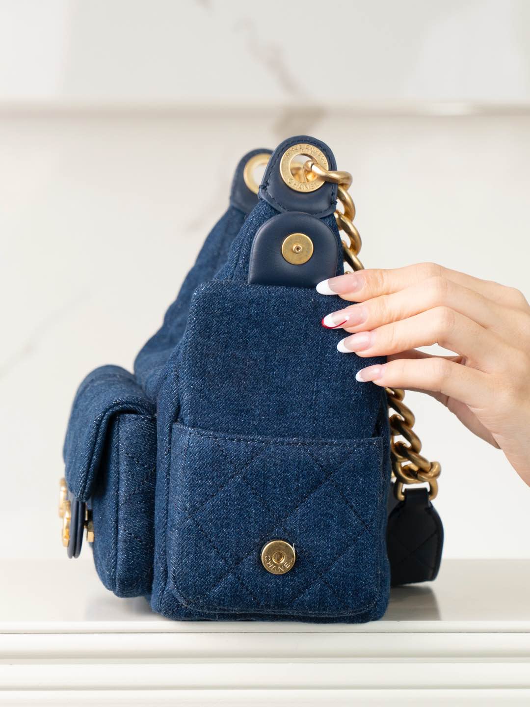 Chanel 25C Denim Hobo Shoulder Bag - Image 6