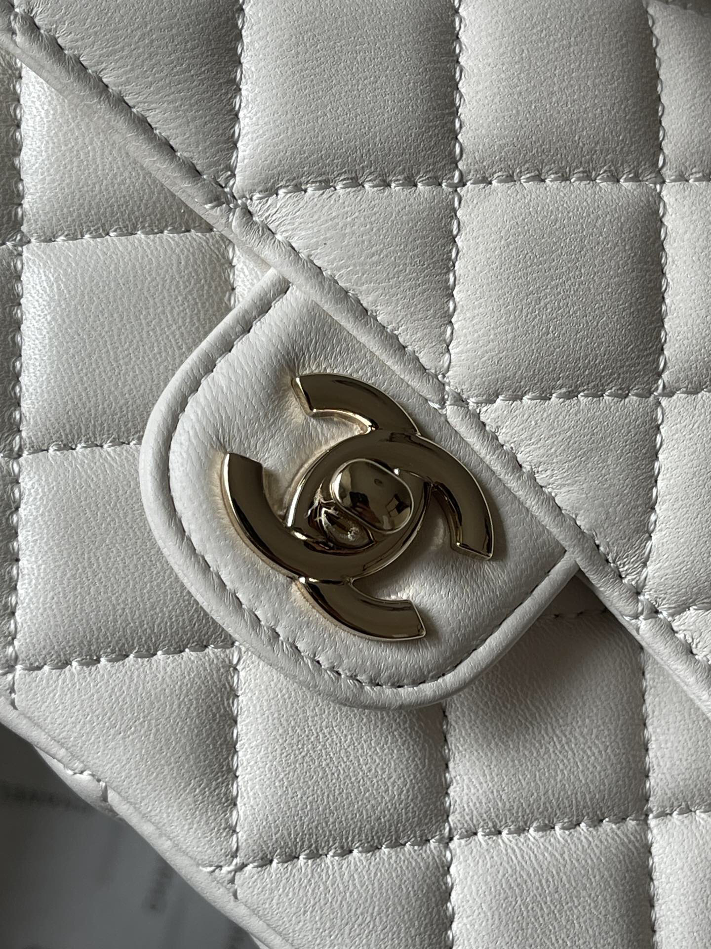 Chanel 23A Crystal Handle CF Mini Flap Bag AS4140 - Image 6
