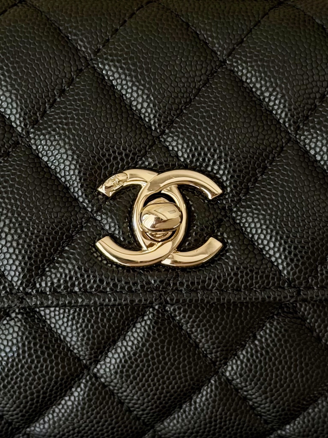 Chanel Coco Handle Top-Handle Handbag - Image 6