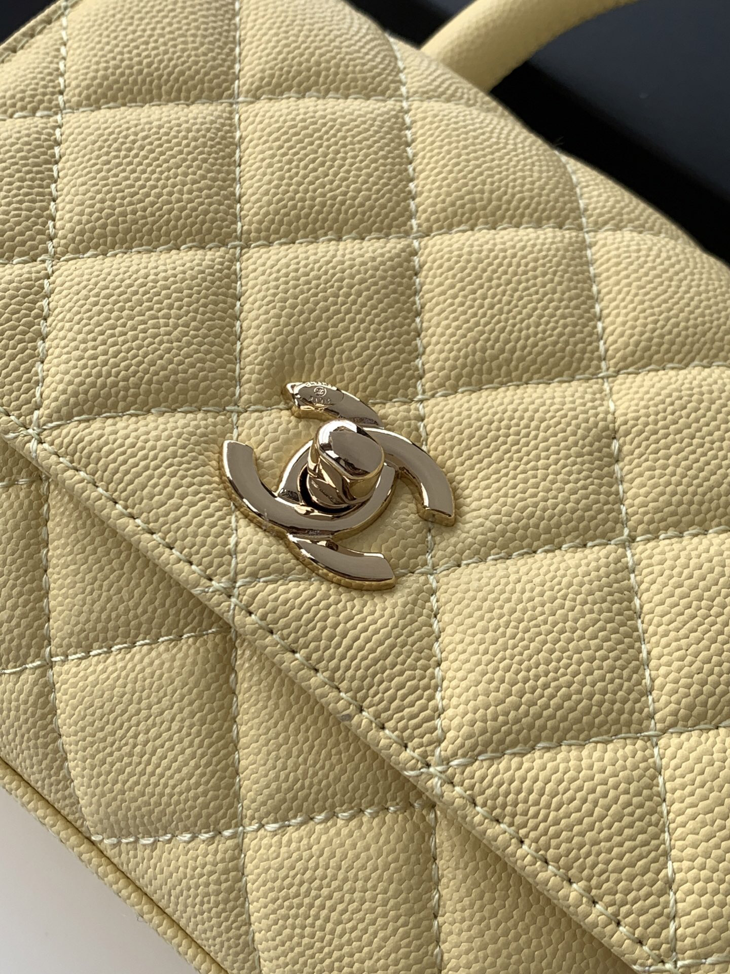 Chanel Coco Handle AS2215 Small Top Handle Bag - Image 6