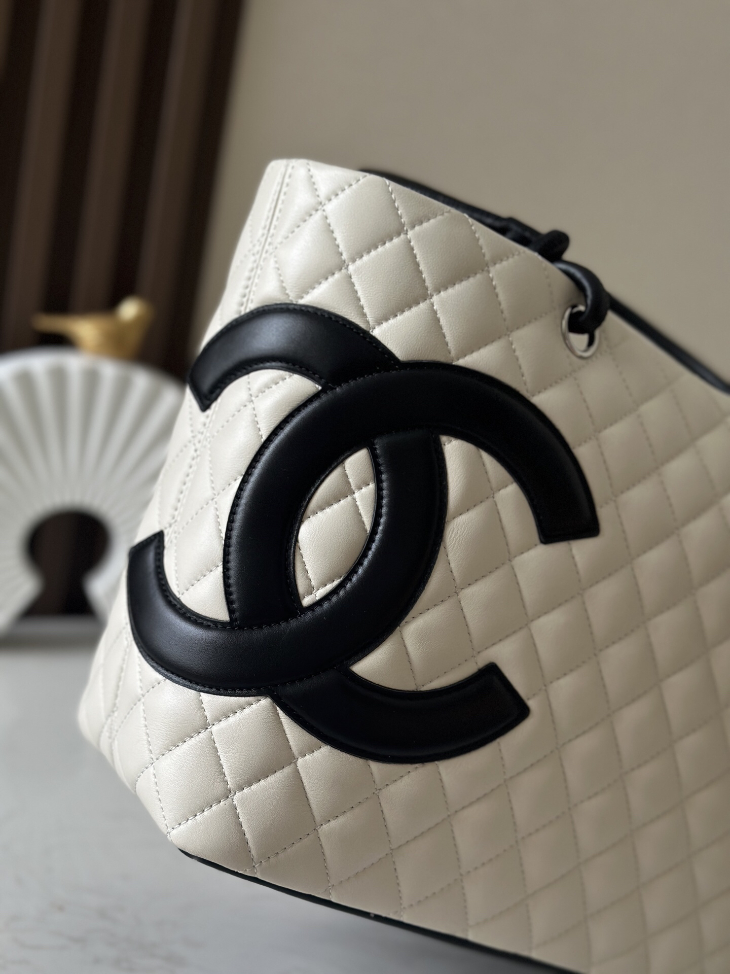 Chanel Black and White Calfskin Basket Tote - Image 6