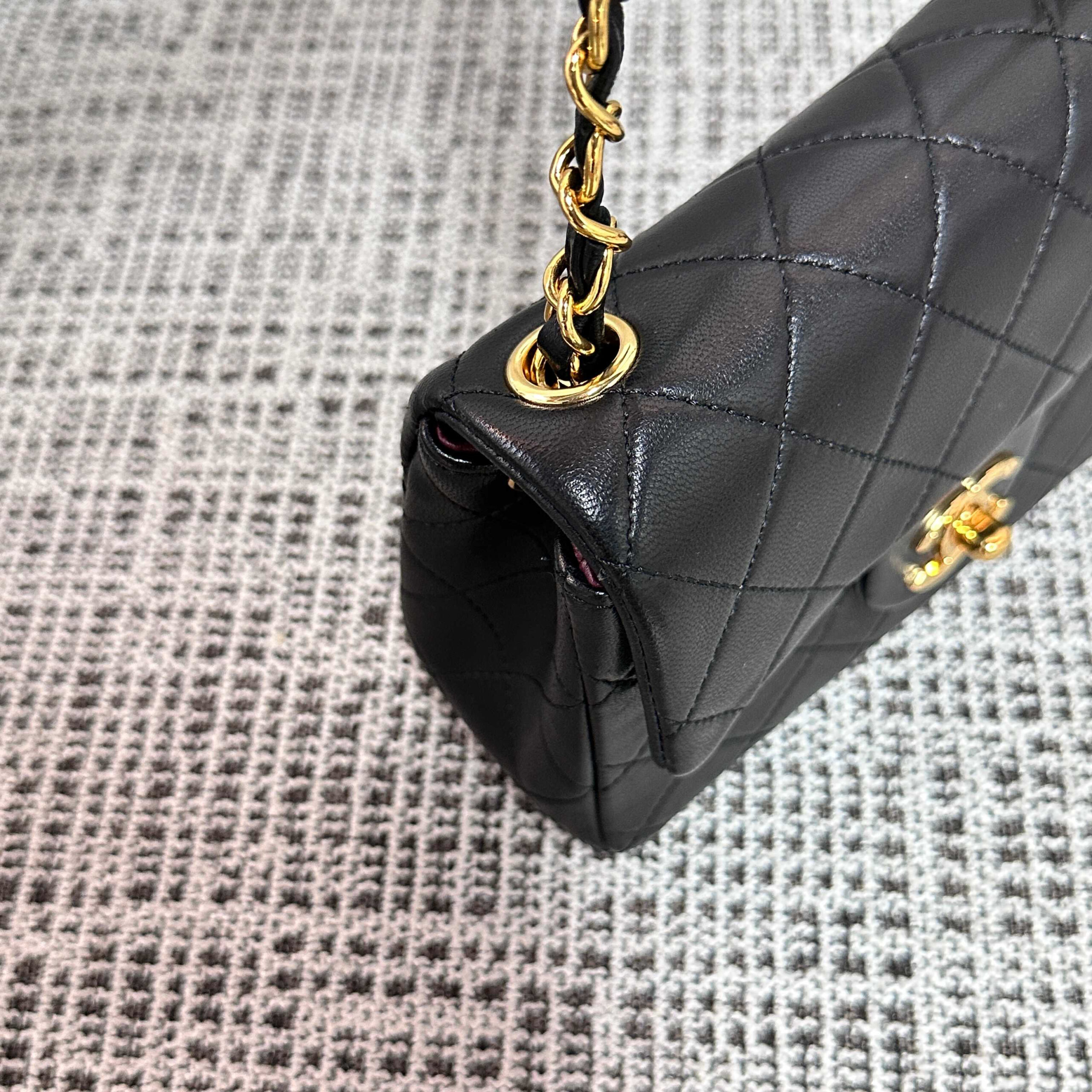 Chanel Vintage Square Crossbody Bag - Image 6