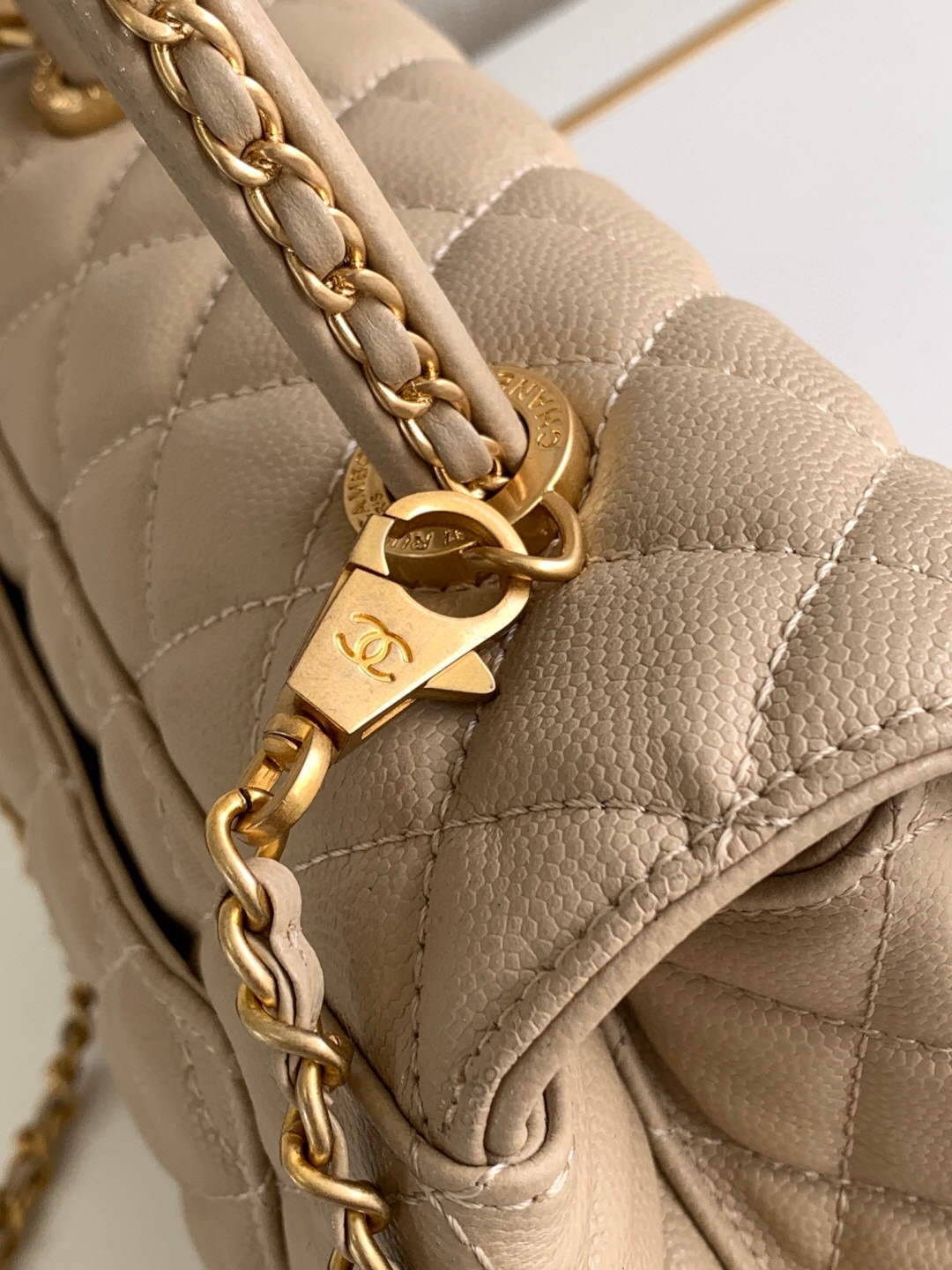 Chanel Coco Handle Leather Top-Handle Handbag - Image 6