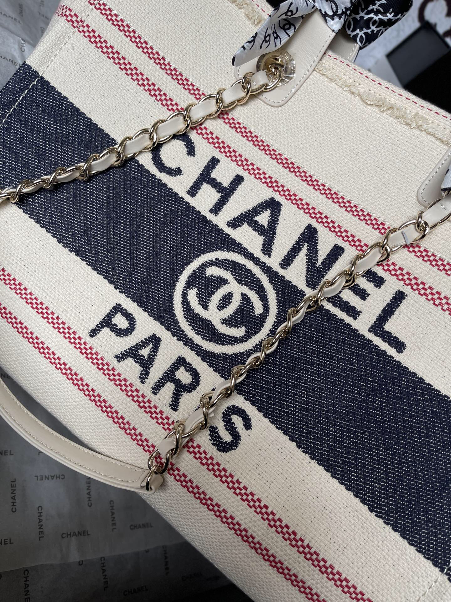 Chanel AS66941 Apricot Blue Beach Canvas Tote Bag - Image 6