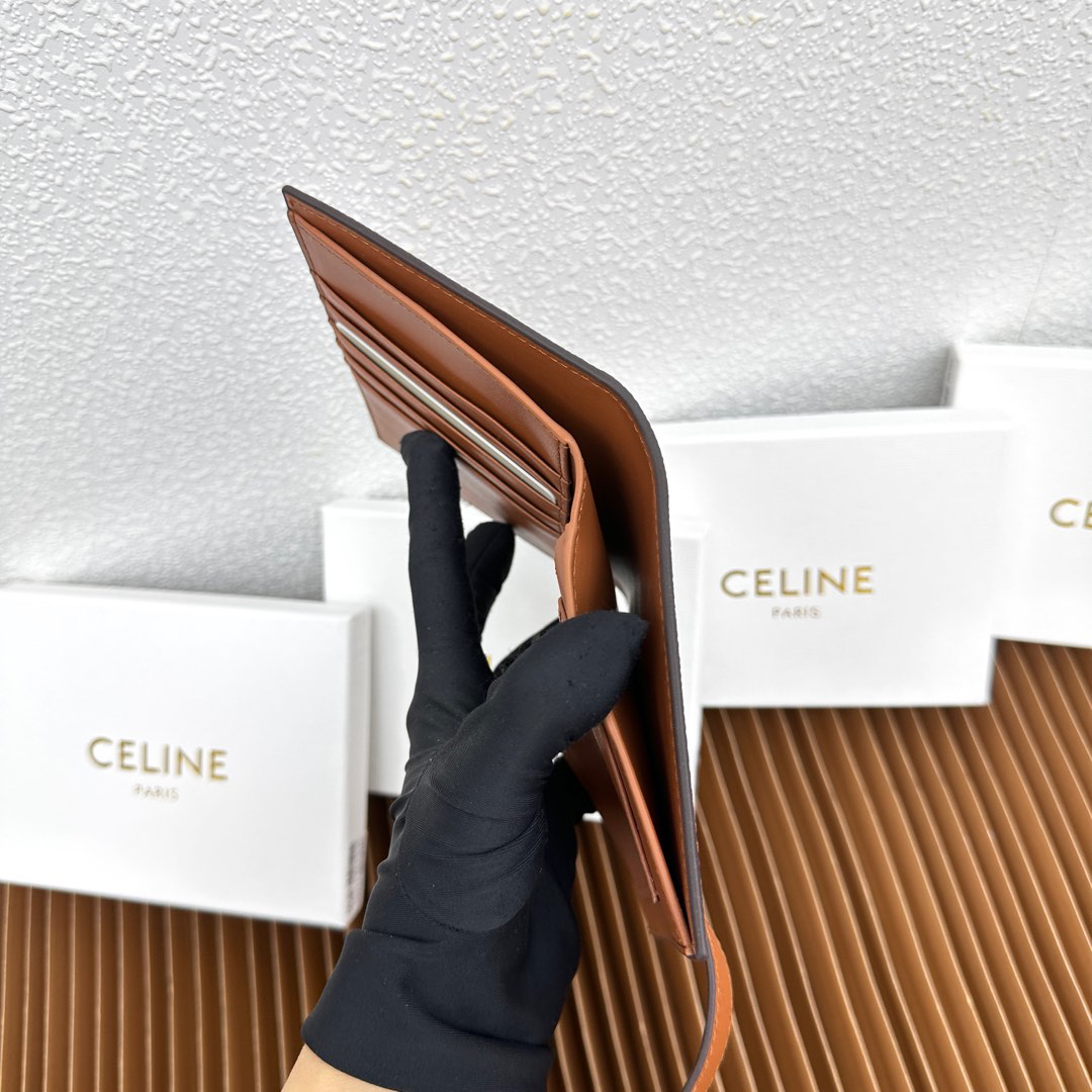 CELINE VICTOIRE Medium Cowhide Leather Wallet - Image 6