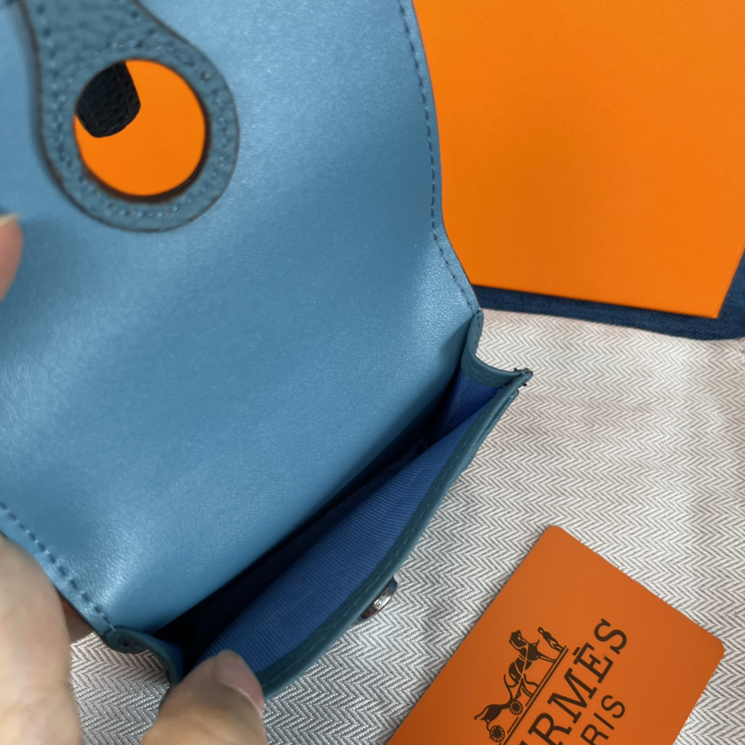 Hermes Togo Leather Card Holder - Image 6