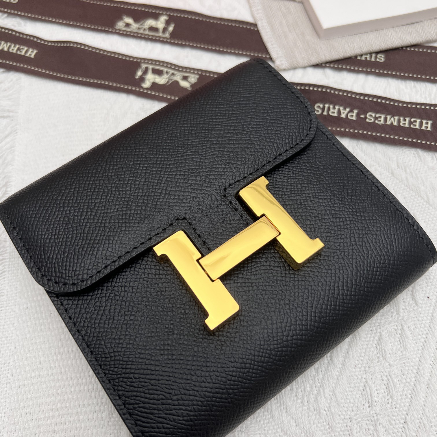 Hermes Constance 537 Palm-Grain Leather Wallet - Image 6