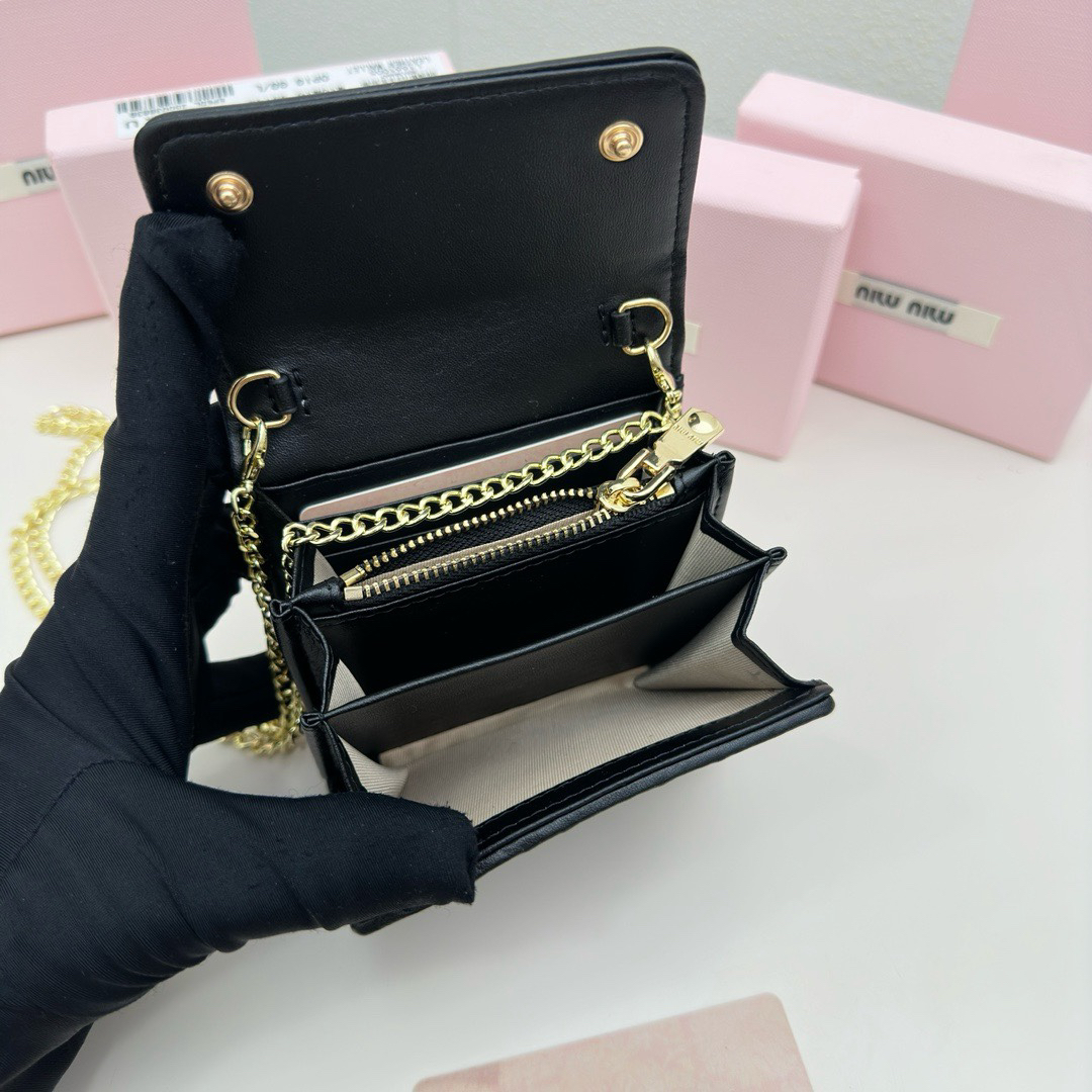 Miu Miu Lambskin Wallet 3512 - Image 6