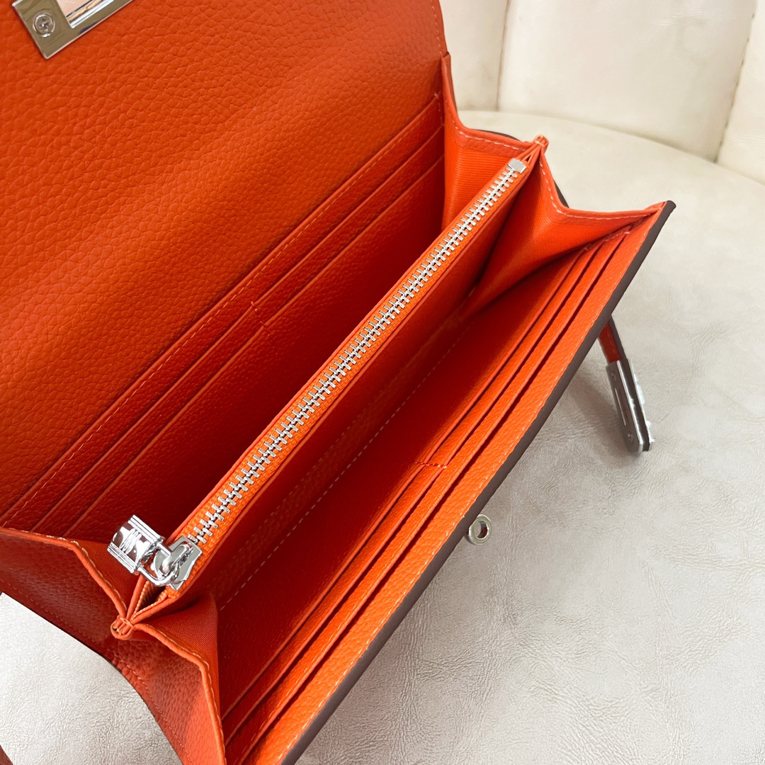 Hermes Kelly Long Wallet in Togo Calfskin - Image 6