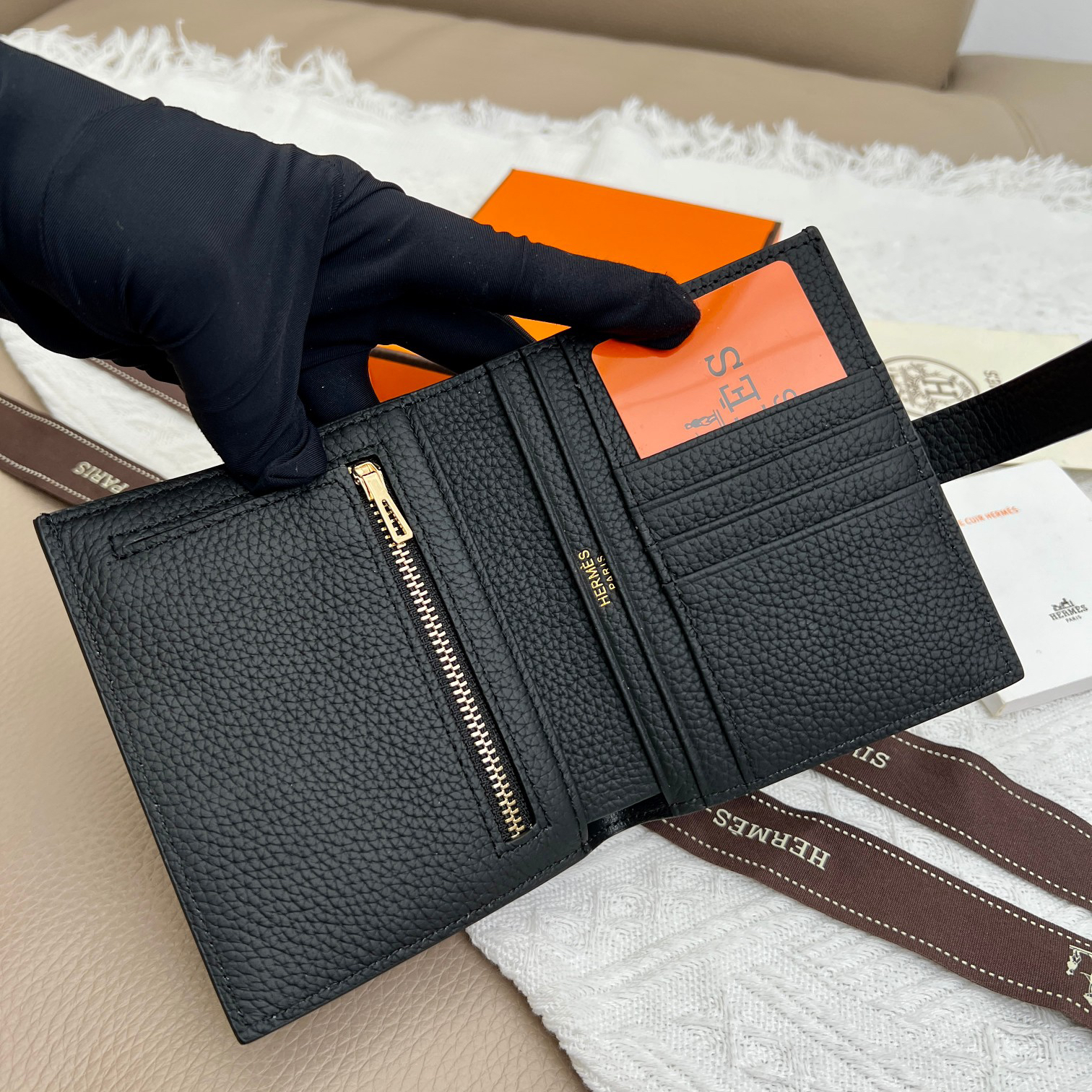Hermes Vertical Leather Wallet - Image 6