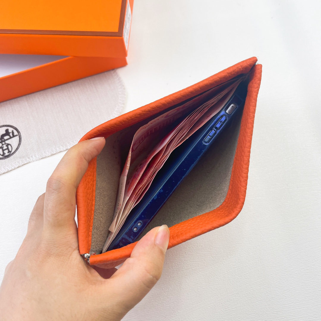 Hermès Togo Leather Wallet Model 6911 - Image 6
