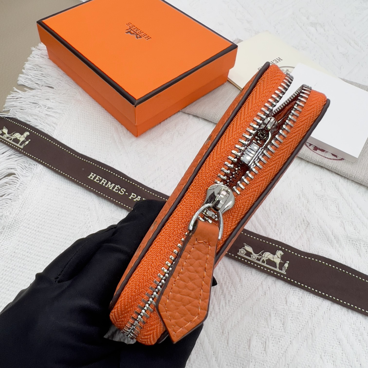 Hermes Constance Wallet in Togo Calfskin - Image 6