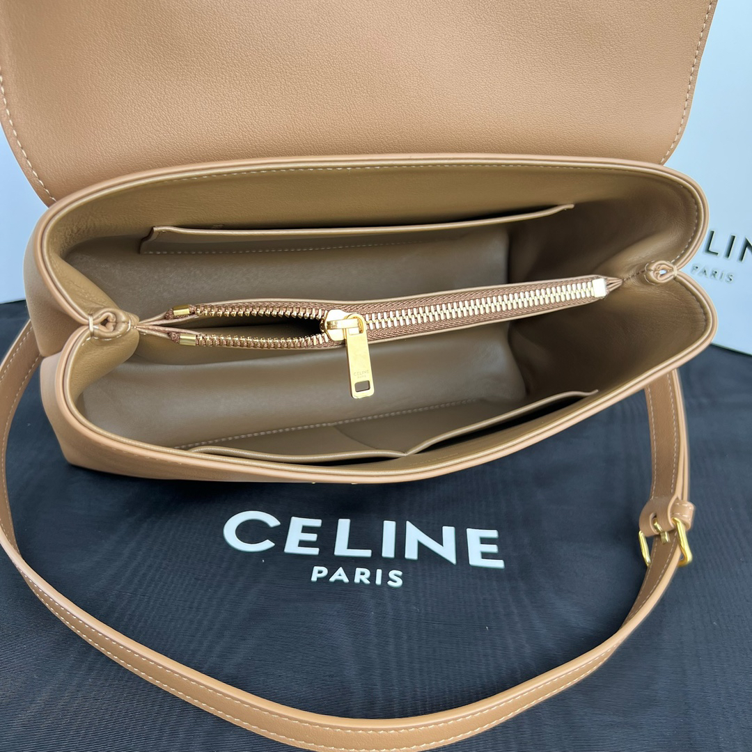 NINO Medium Soft Leather Handbag - Image 6