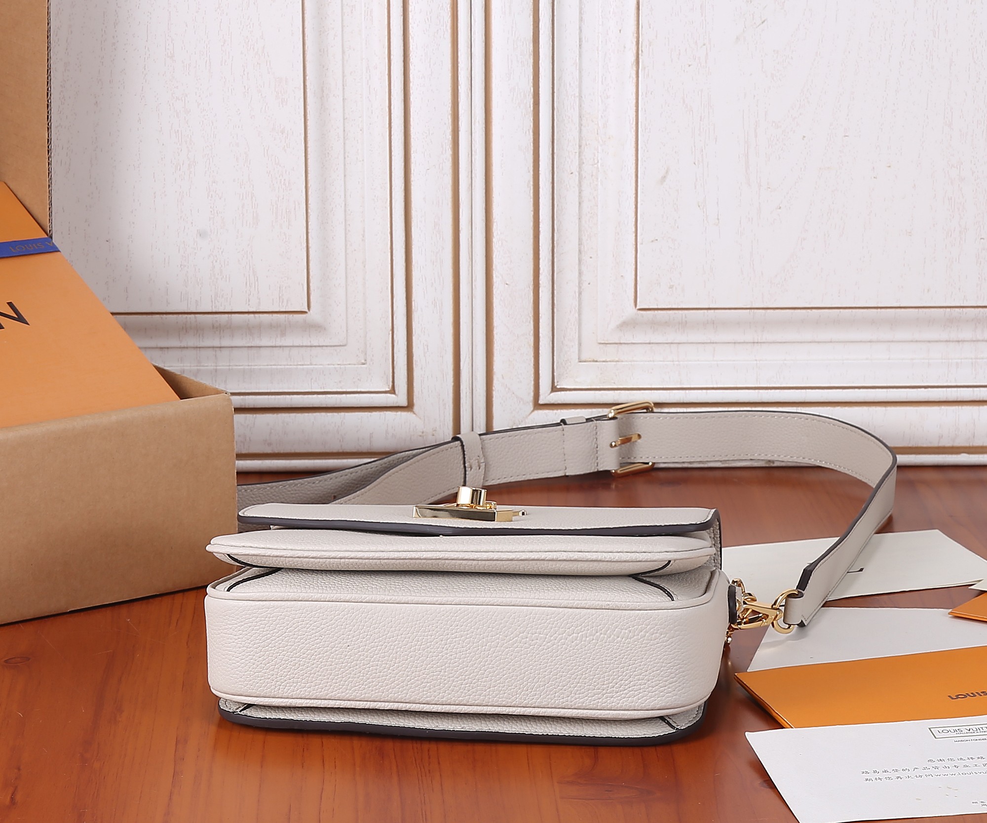 Oxford Handbag M22792 - Image 7