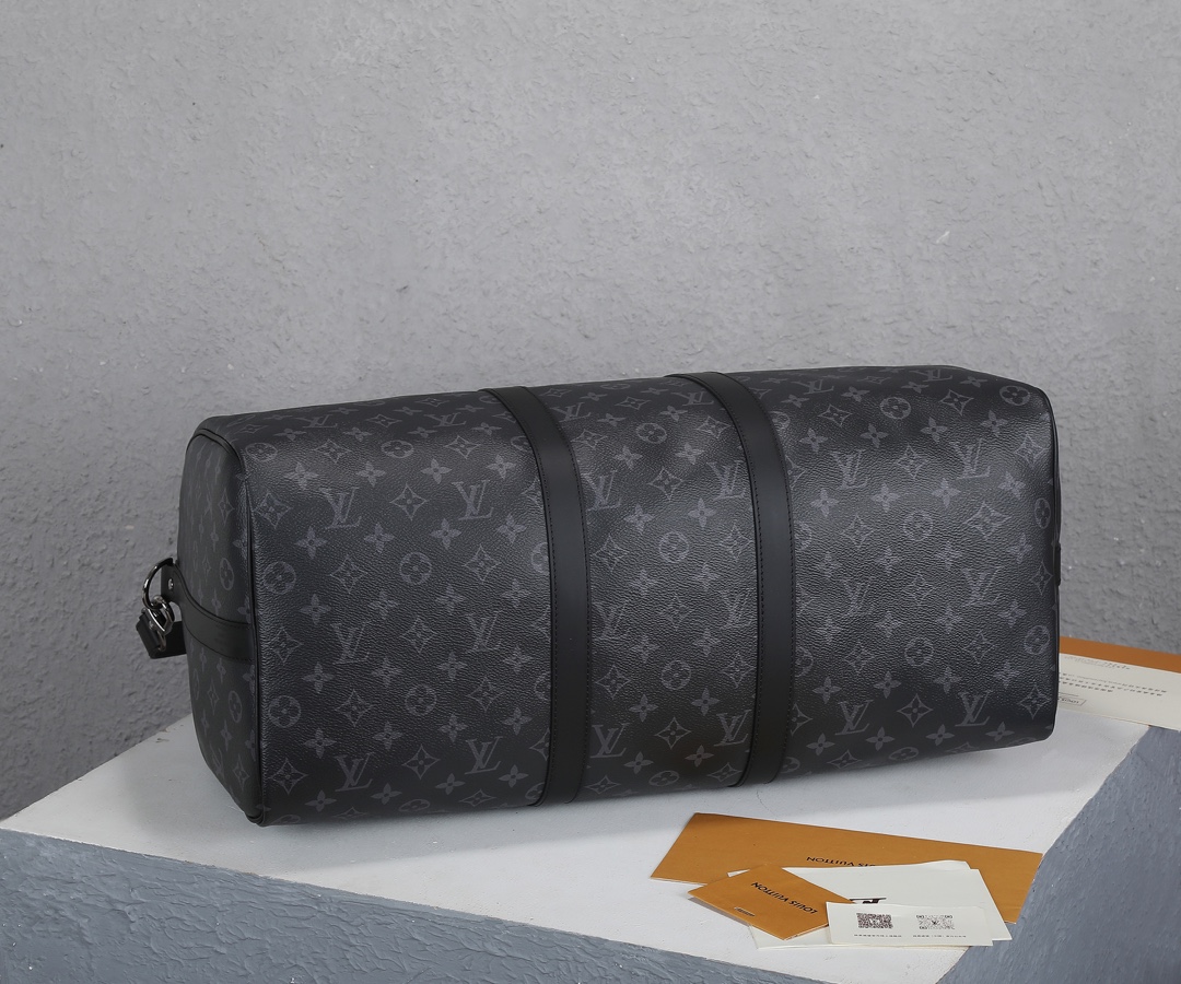 Louis Vuitton Keepall 50 Travel Bag in Monogram Eclipse Canvas - Image 7