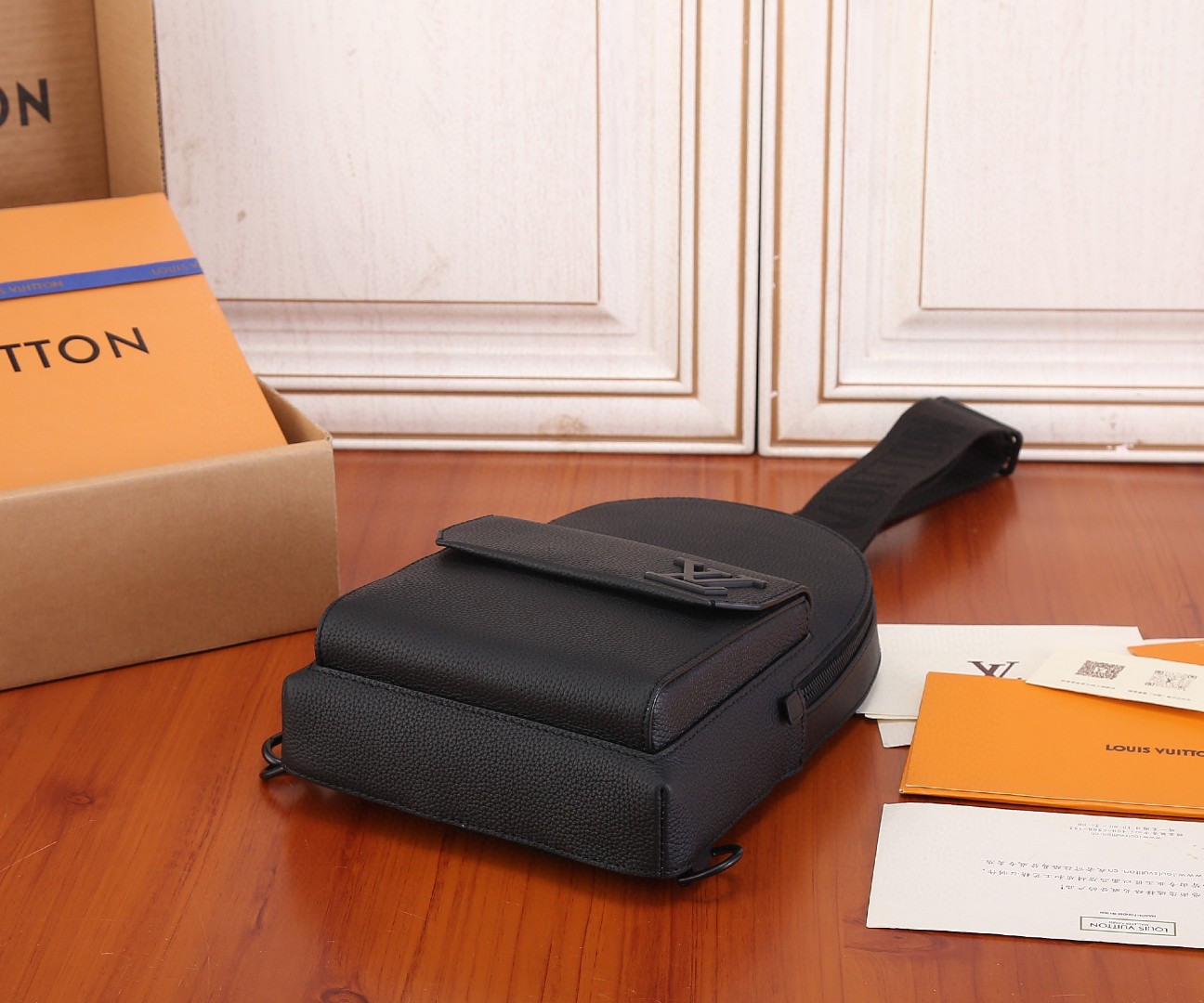 Louis Vuitton Pilot Shoulder Bag M23736 - Image 7