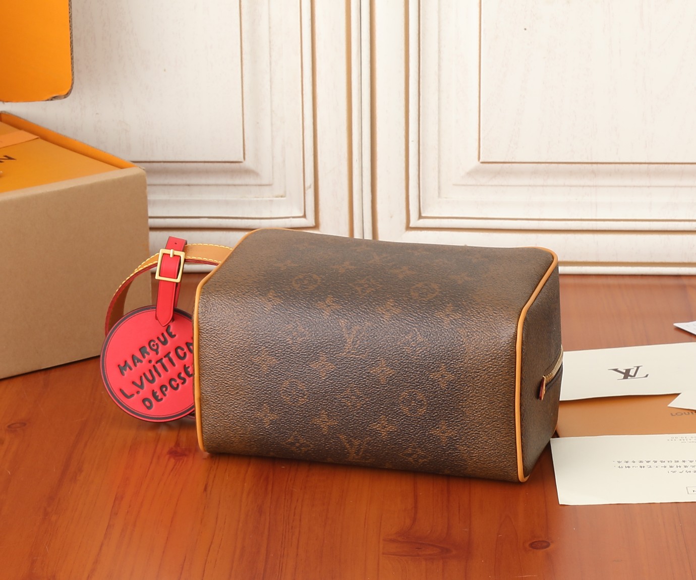 Louis Vuitton Locker Dopp Kit Toiletry Bag M11765 - Image 7