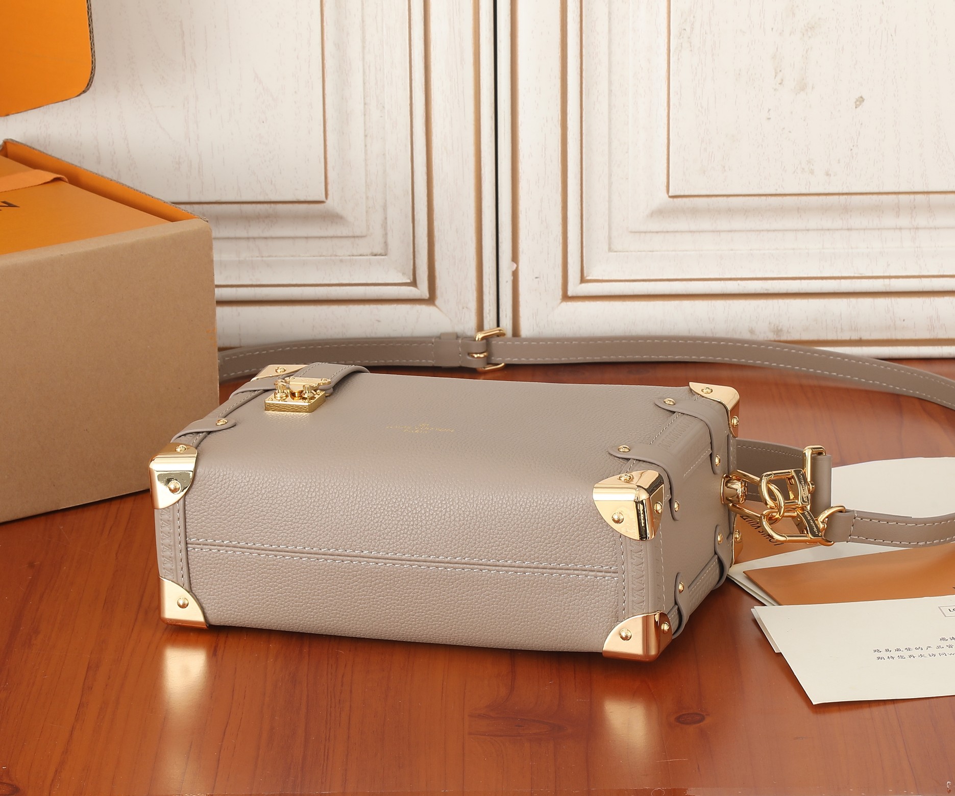 Louis Vuitton Side Trunk Medium Handbag M25072 - Image 7