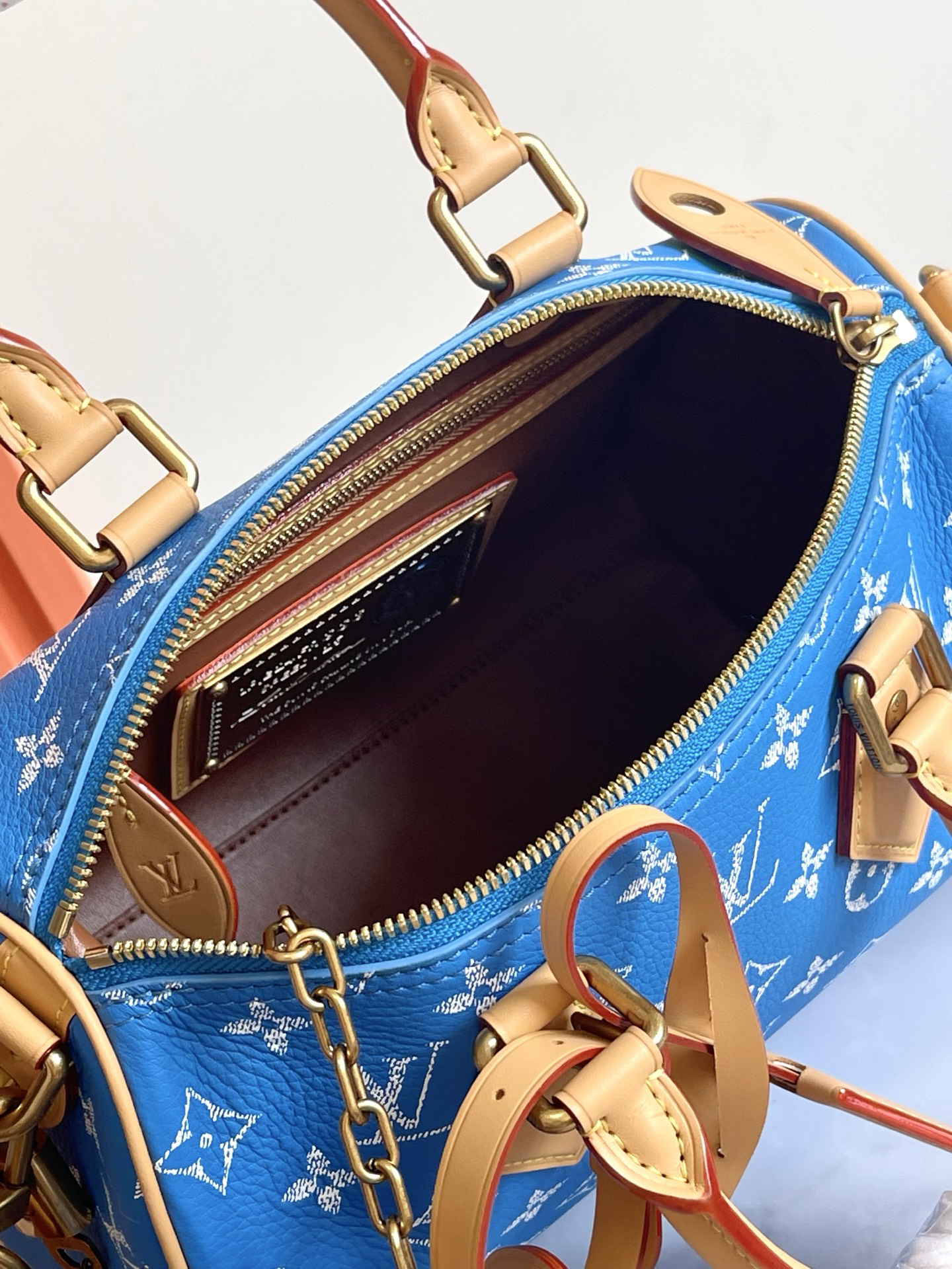 Louis Vuitton Speedy Bandouliere 25 Monogram Leather Crossbody Bag - Image 7