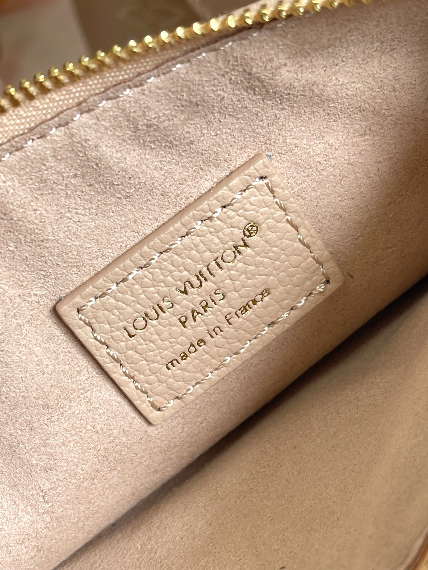 Louis Vuitton All In Medium Crossbody Bag in Monogram Empreinte Leather - Image 7