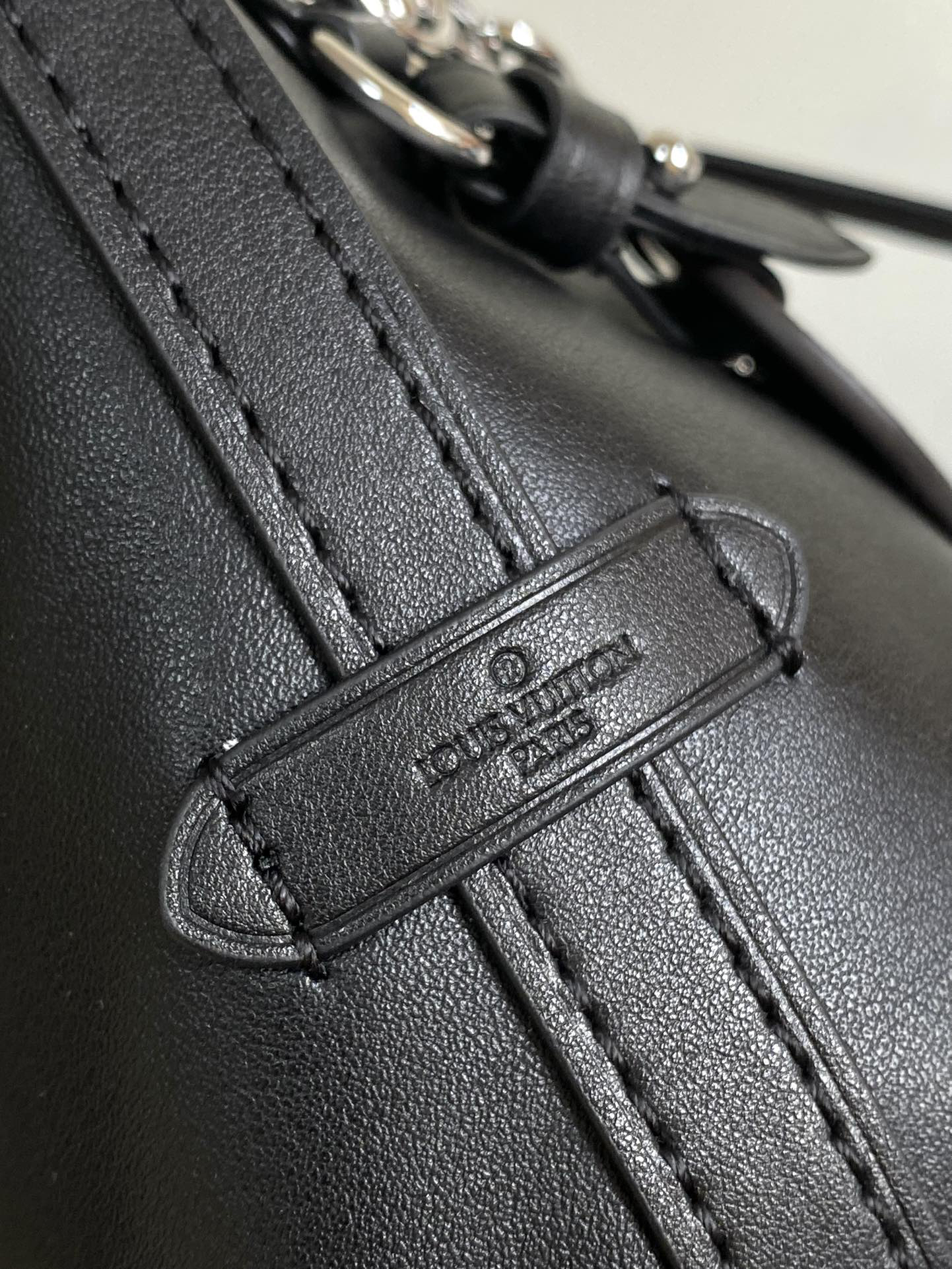 Louis Vuitton CarryAll BB Shoulder Bag M13014 - Black - Image 7