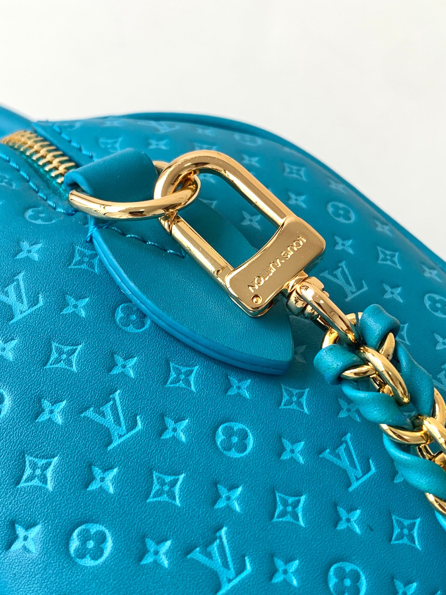Louis Vuitton Speedy Bandoulière 20 Embossed Leather Crossbody Bag - Image 7