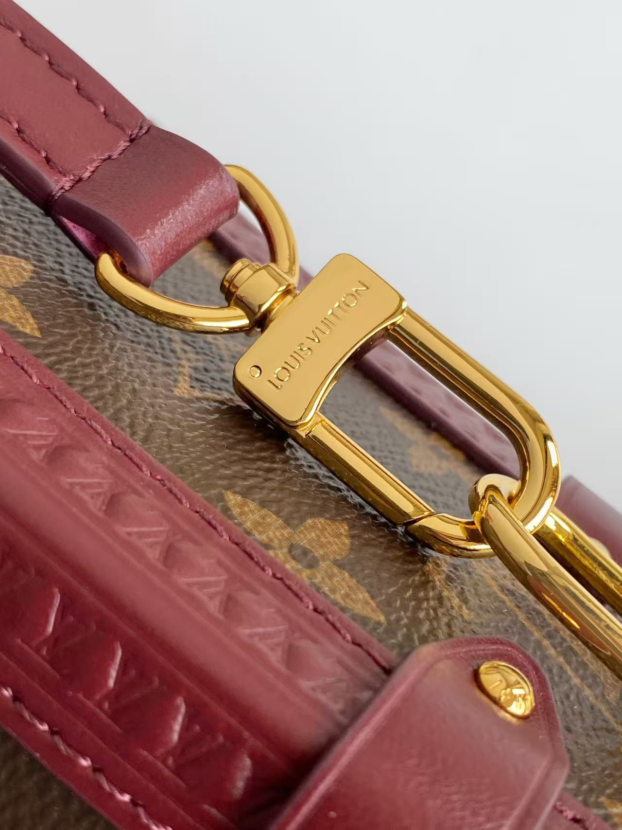 Louis Vuitton Flight Mode Series Getaway Side Trunk MM - Image 7