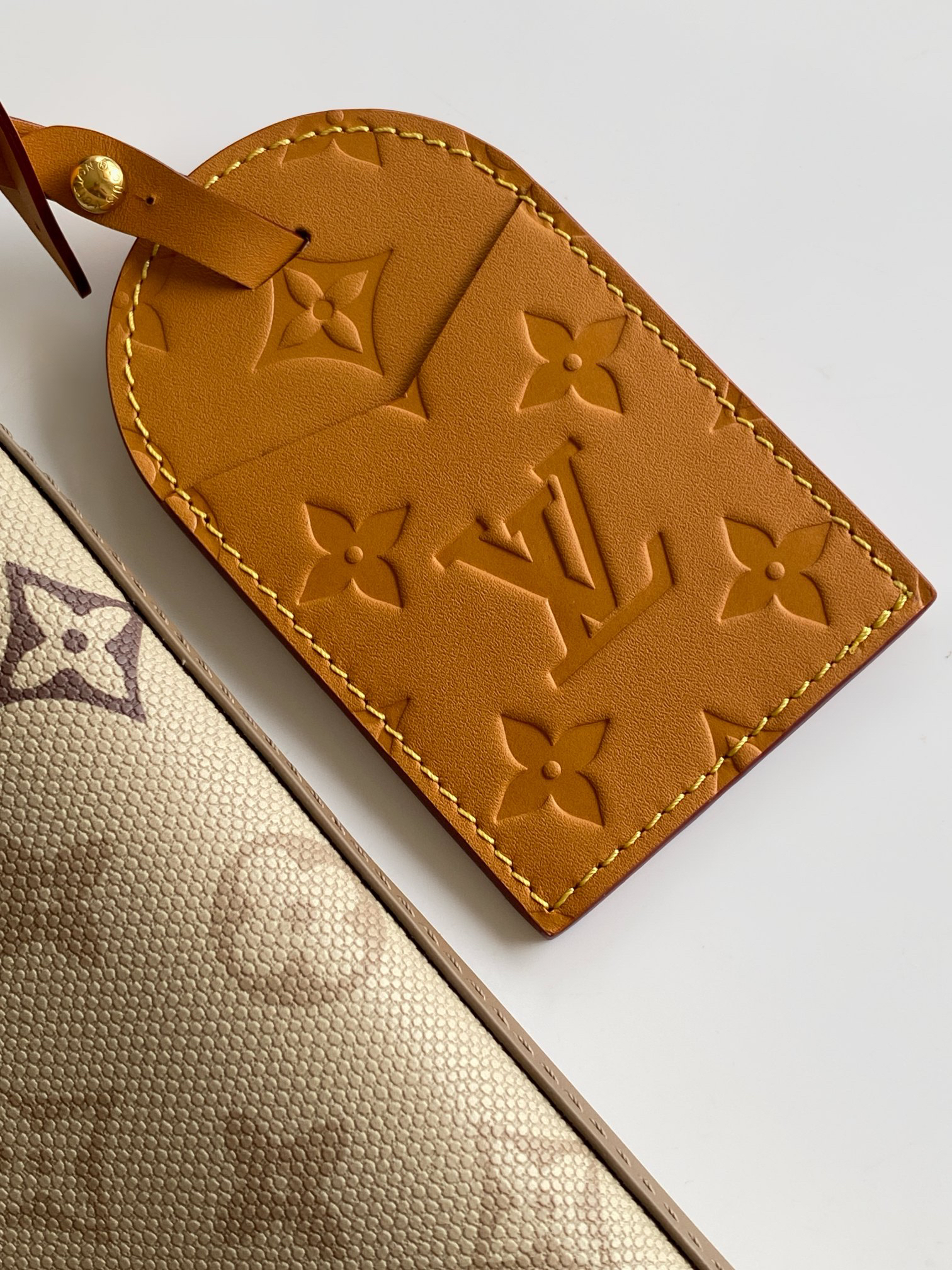 Louis Vuitton Metis Monogram Canvas Handbag - Image 7