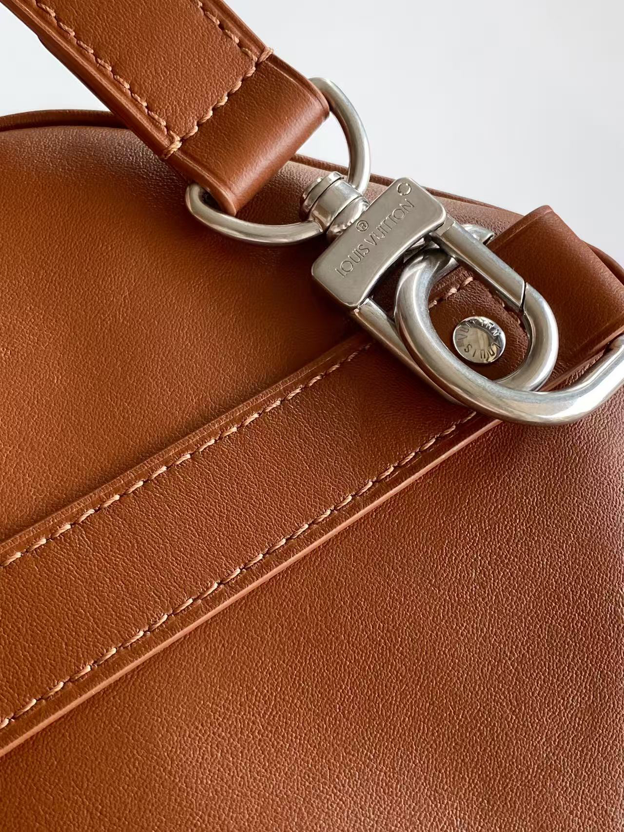 Louis Vuitton Keepall Cargo Bandoulière 35 Travel Bag - Image 7