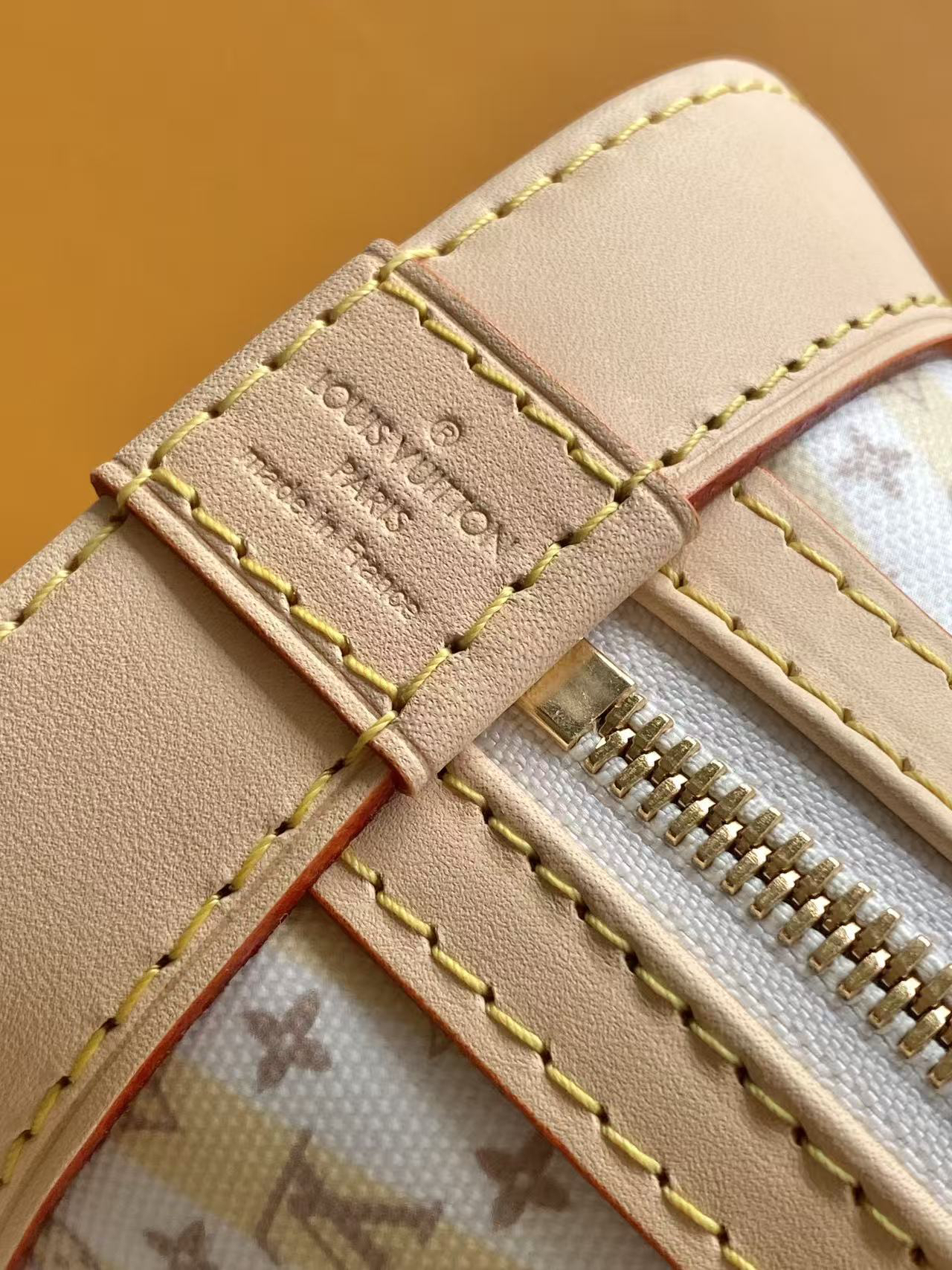 Louis Vuitton Alma BB Handbag in Beige Monogram Canvas - Image 7