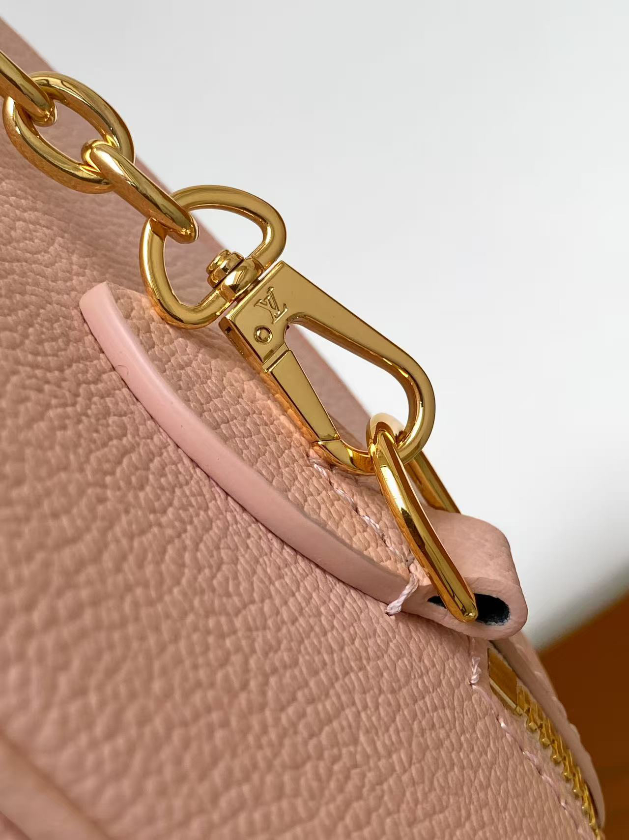 Louis Vuitton Speedy Bandoulière 20 Handbag in Monogram Empreinte Leather - Image 7