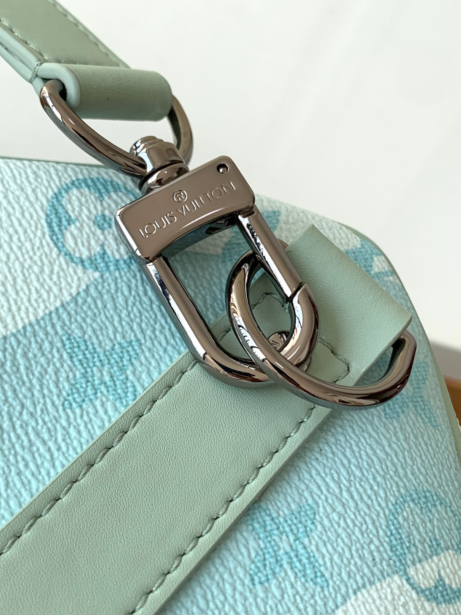 Louis Vuitton Keepall Bandoulière 50 Monogram Aquagarden Travel Bag - Image 7