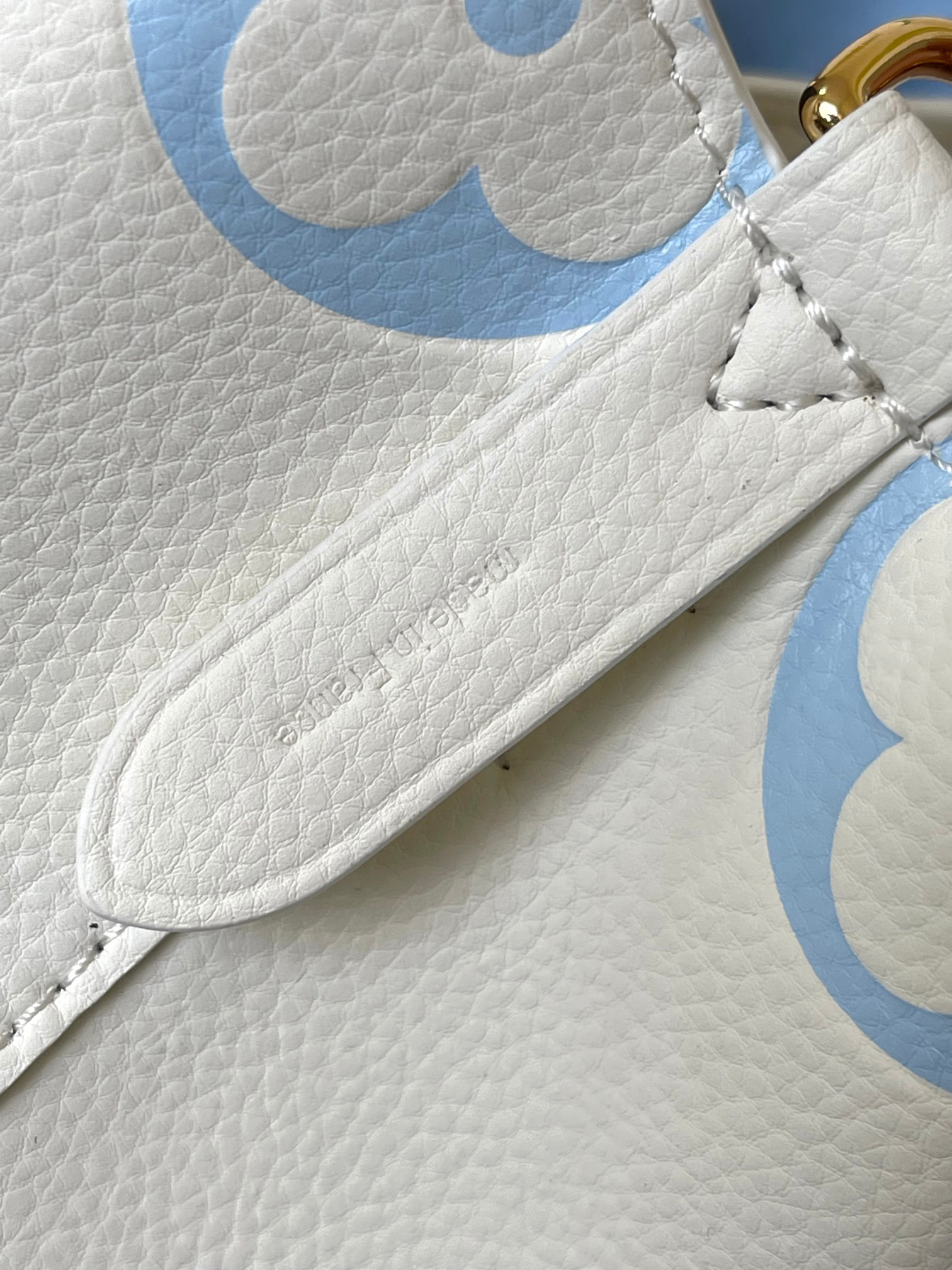 Louis Vuitton NeoNoé BB Bucket Bag in White and Blue - Image 7