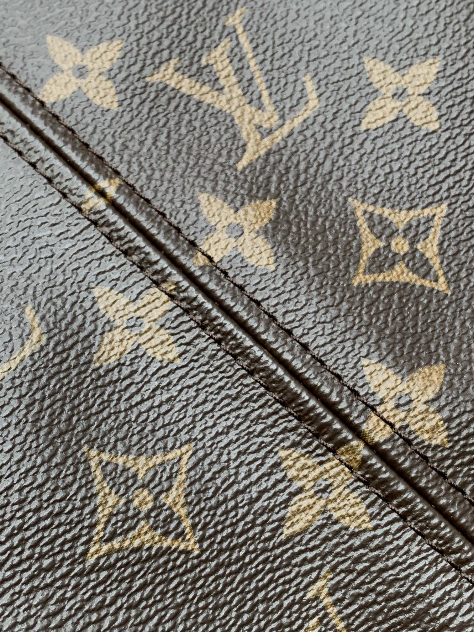Louis Vuitton Neverfull Medium Tote Bag - Image 7