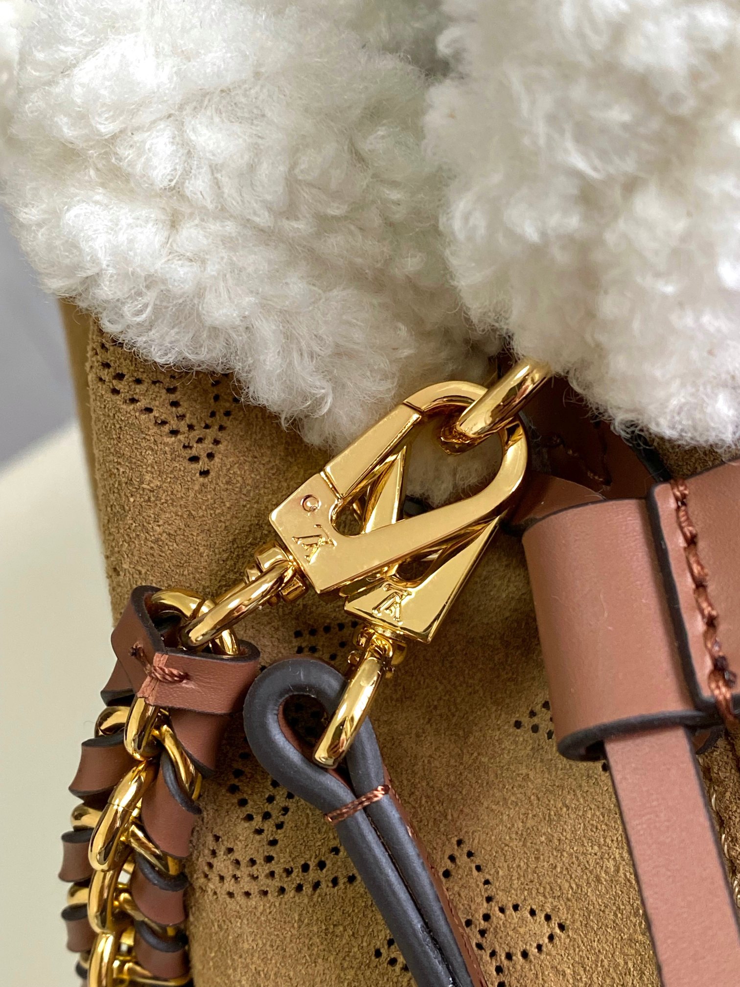 Louis Vuitton Bella Bucket Bag M11839 - Image 7