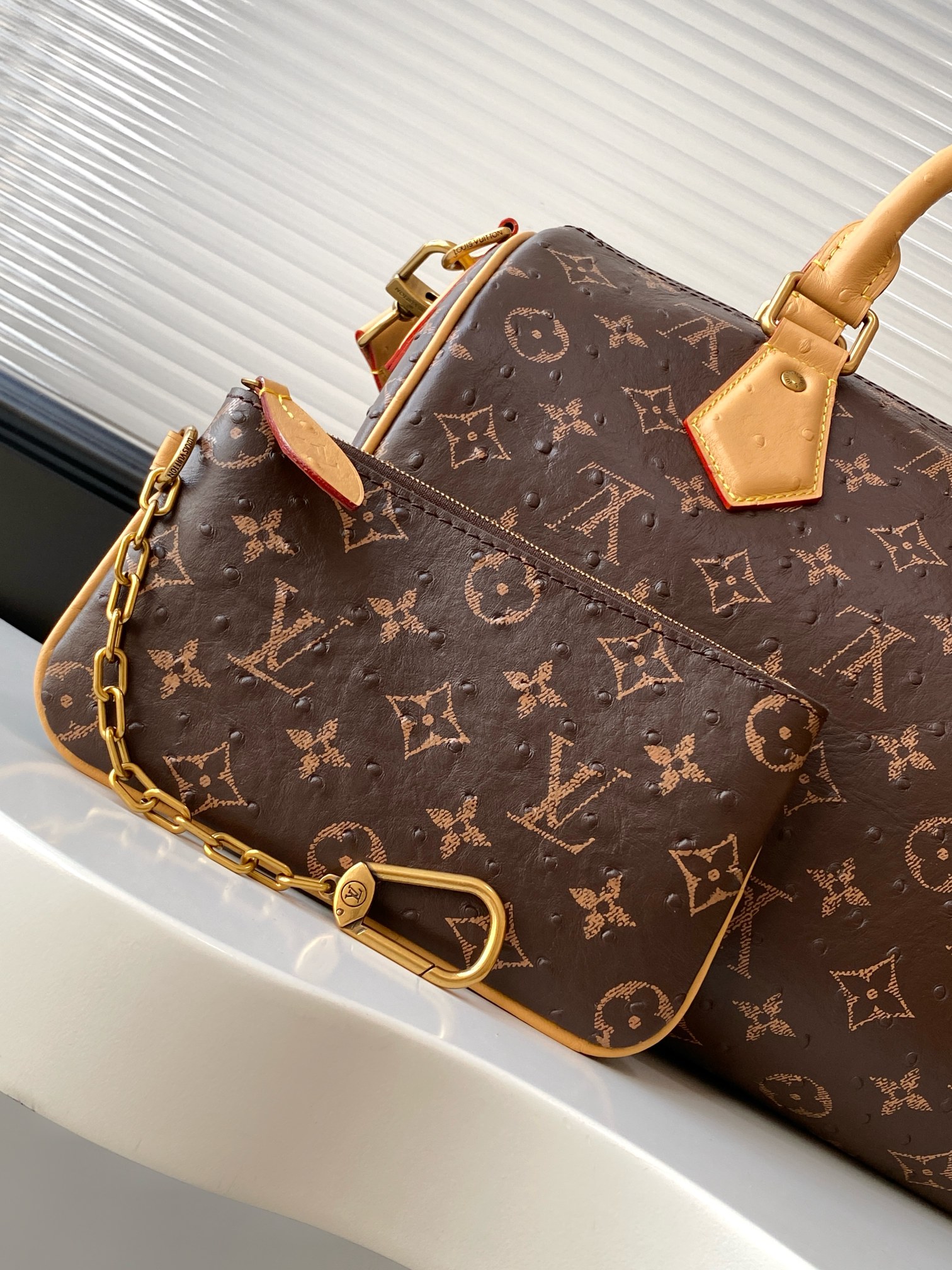 Louis Vuitton Speedy P9 Bandouliere 30 Monogram Leather Handbag - Image 7