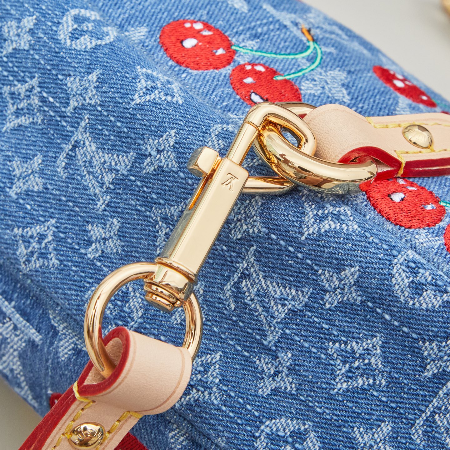 Louis Vuitton x Takashi Murakami Sunset Bag M13680 - Image 7