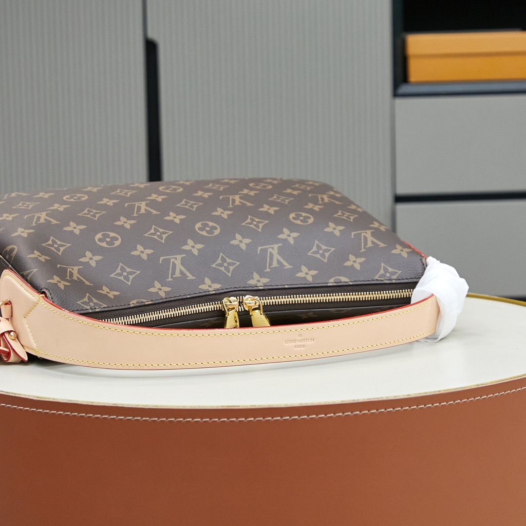 Louis Vuitton M11952 Slouchy Small Handbag - Image 7