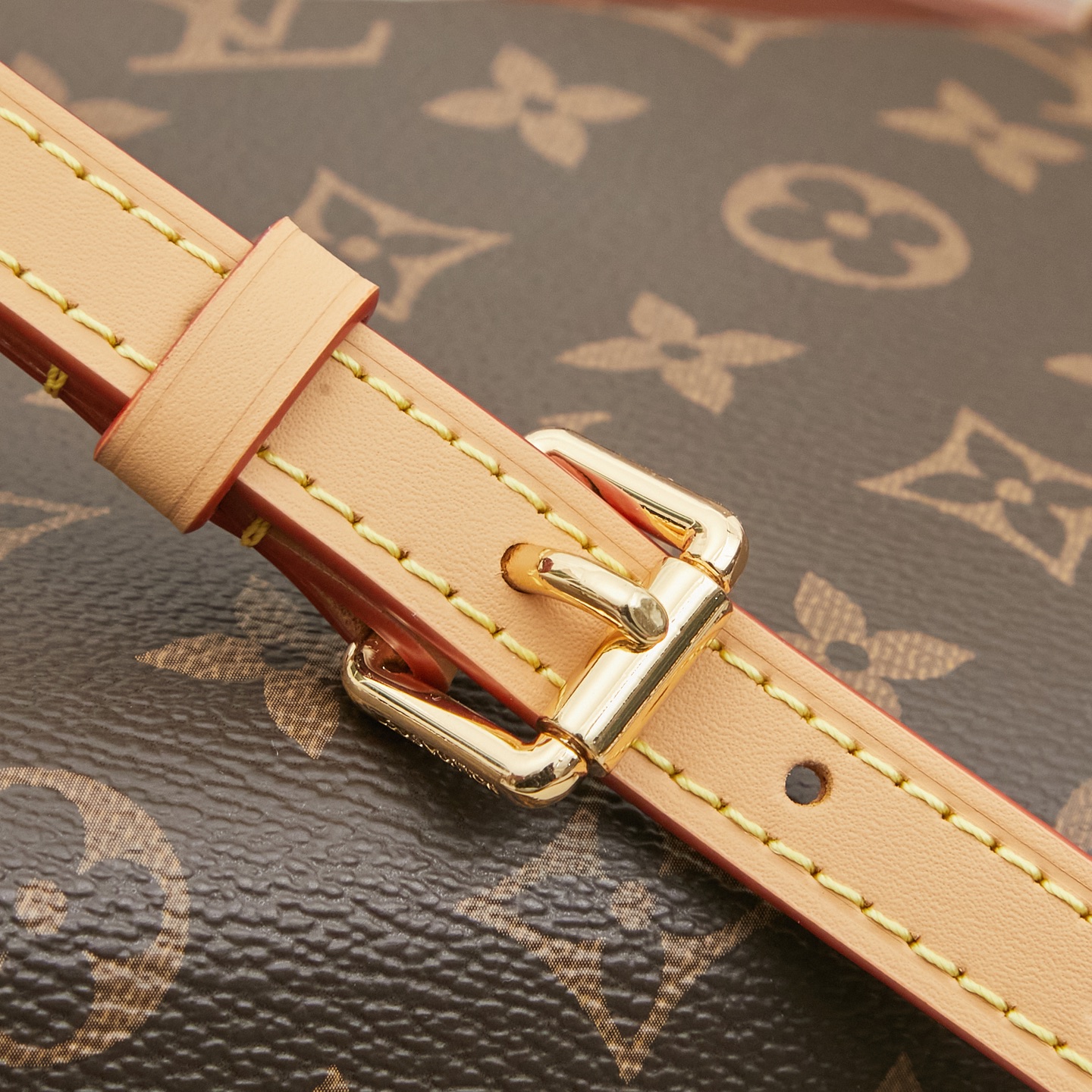 Louis Vuitton Side Trunk PM Handbag M46358 in Monogram - Image 7