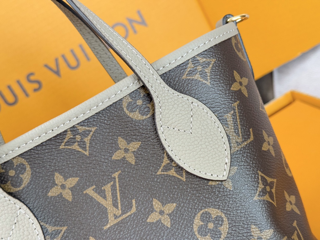 Louis Vuitton Neverfull Bandouliere Inside Out BB Reversible Tote Bag - Image 7