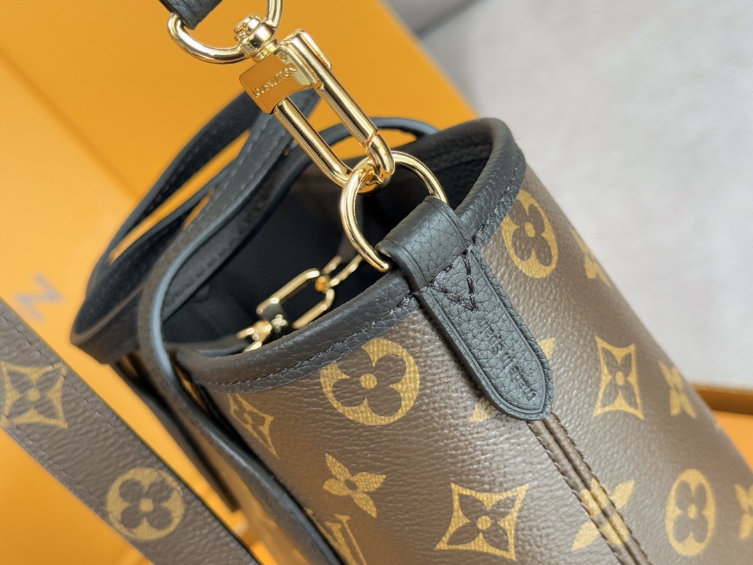 Louis Vuitton Neverfull Bandouliere Inside Out BB Tote Bag M12099 - Image 7