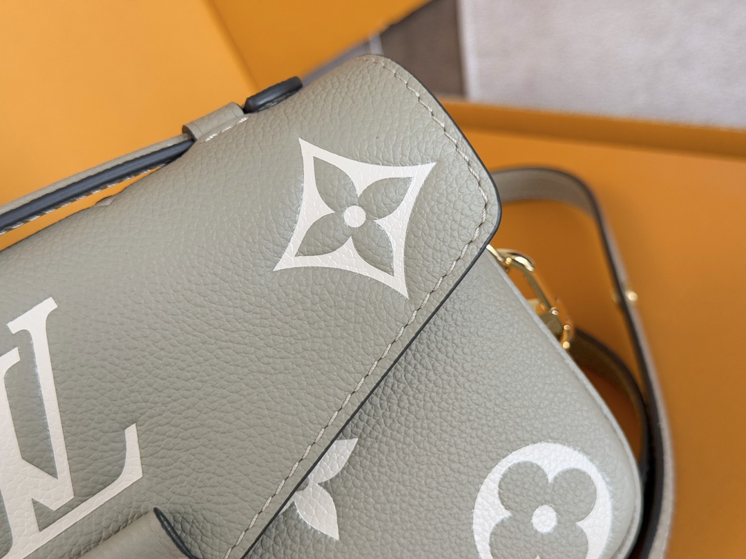 Louis Vuitton Pochette Metis East West Monogram Empreinte Leather Crossbody Bag - Image 7