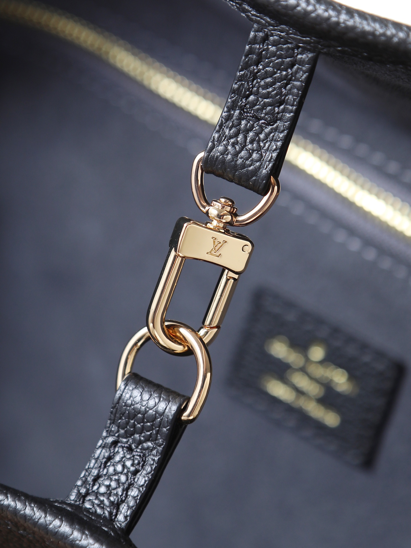 Louis Vuitton Neverfull MM Embossed Leather Tote Bag - Image 7