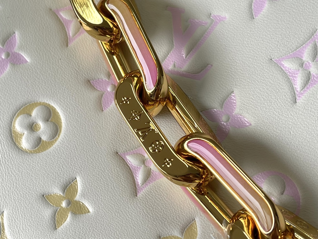 Louis Vuitton Coussin BB Handbag - Image 7