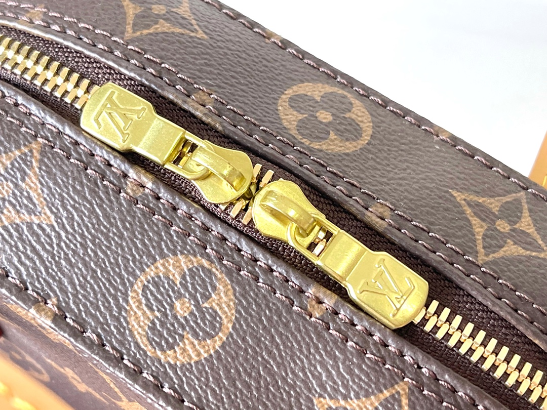 Louis Vuitton Nano Noé Monogram Handbag - Image 7