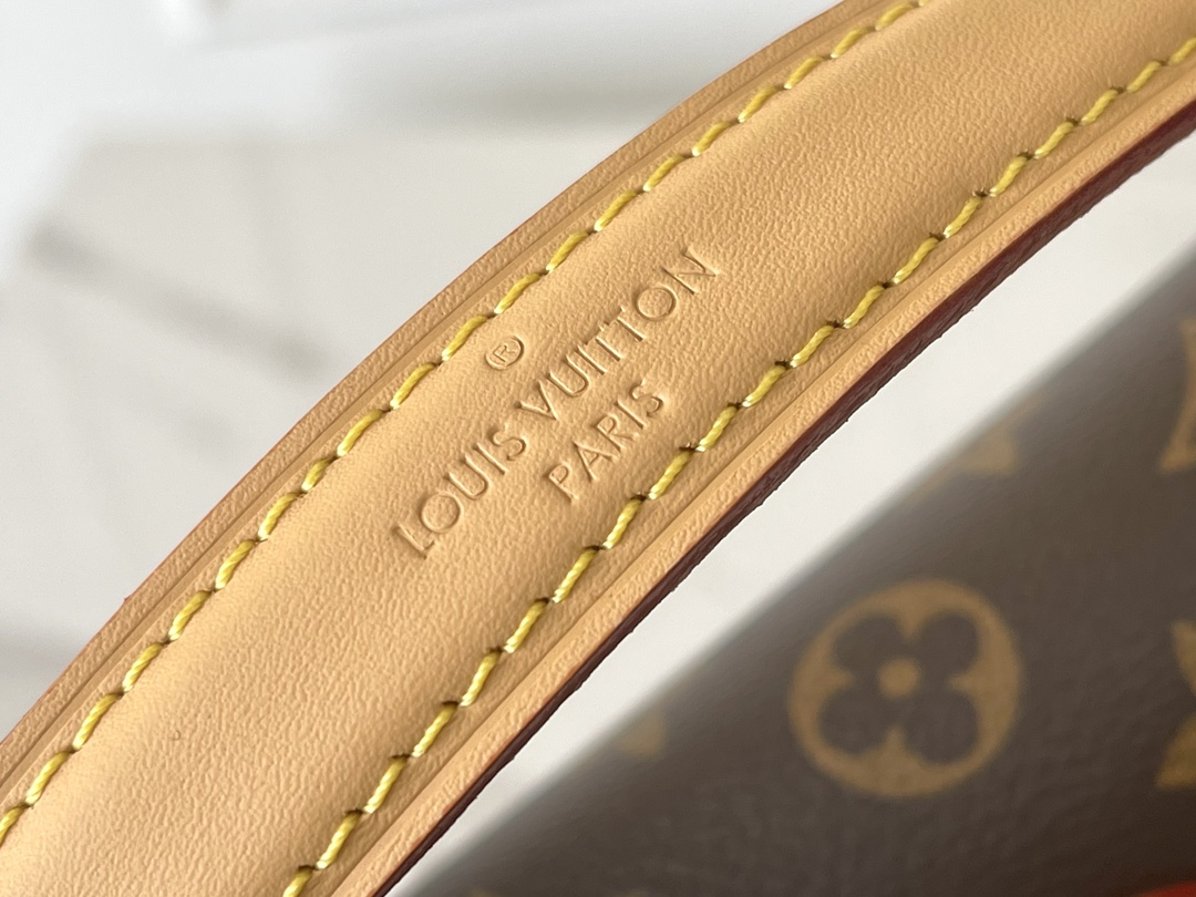 Louis Vuitton Nano Diane Handbag M83566 - Image 7